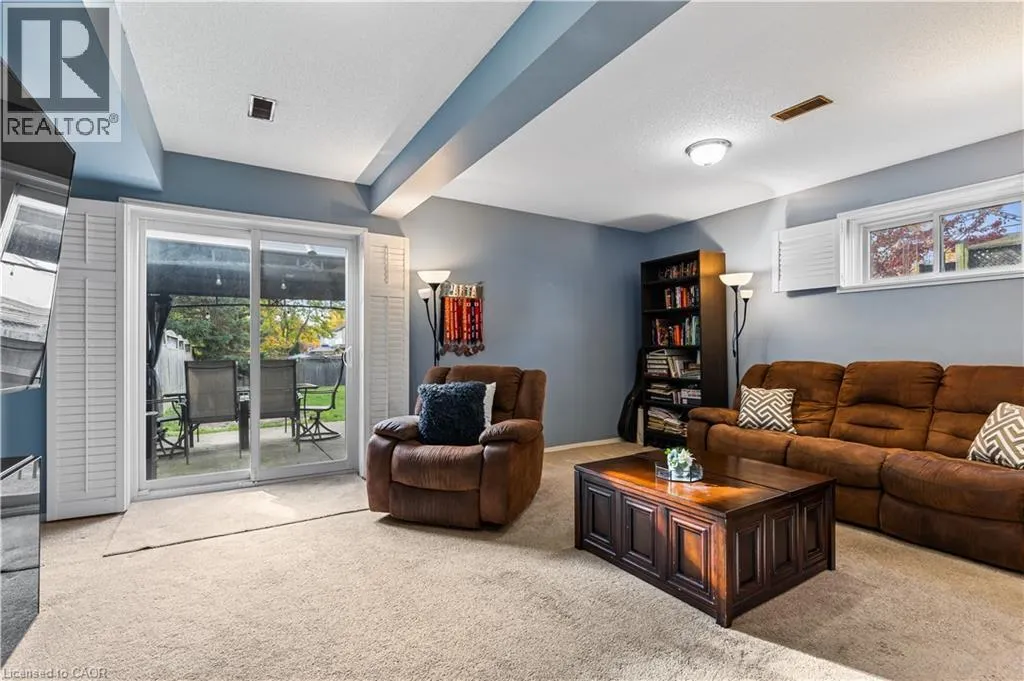 253 BENESFORT Crescent