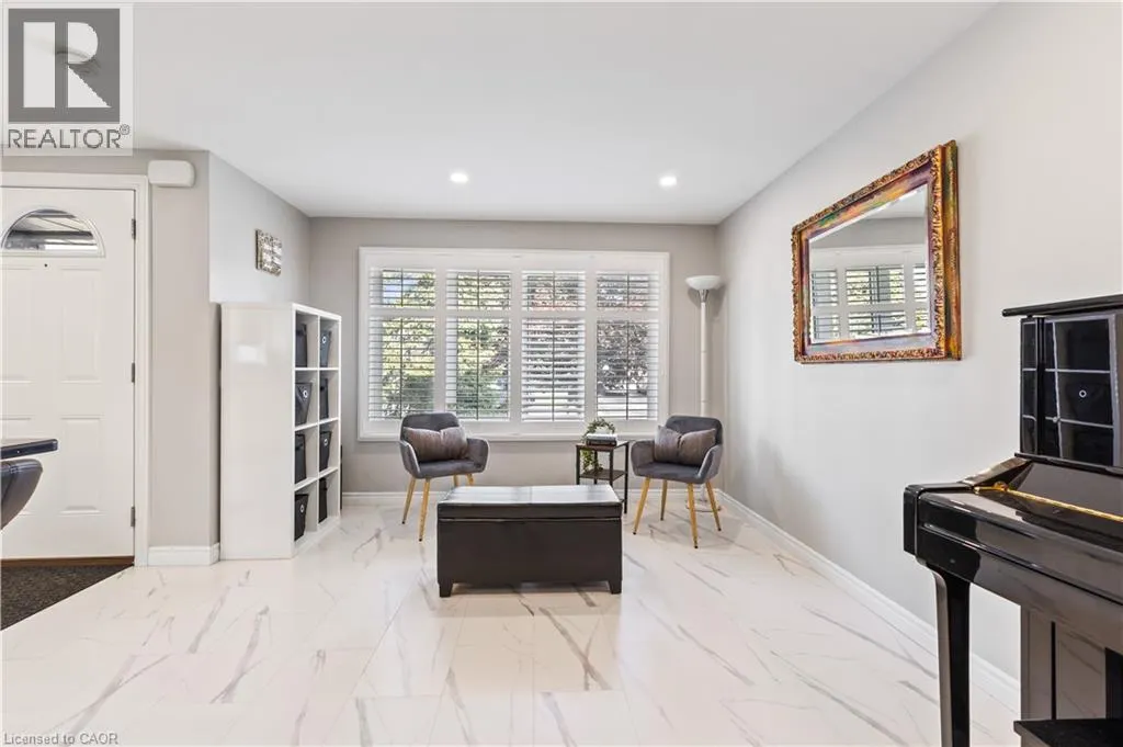 253 BENESFORT Crescent