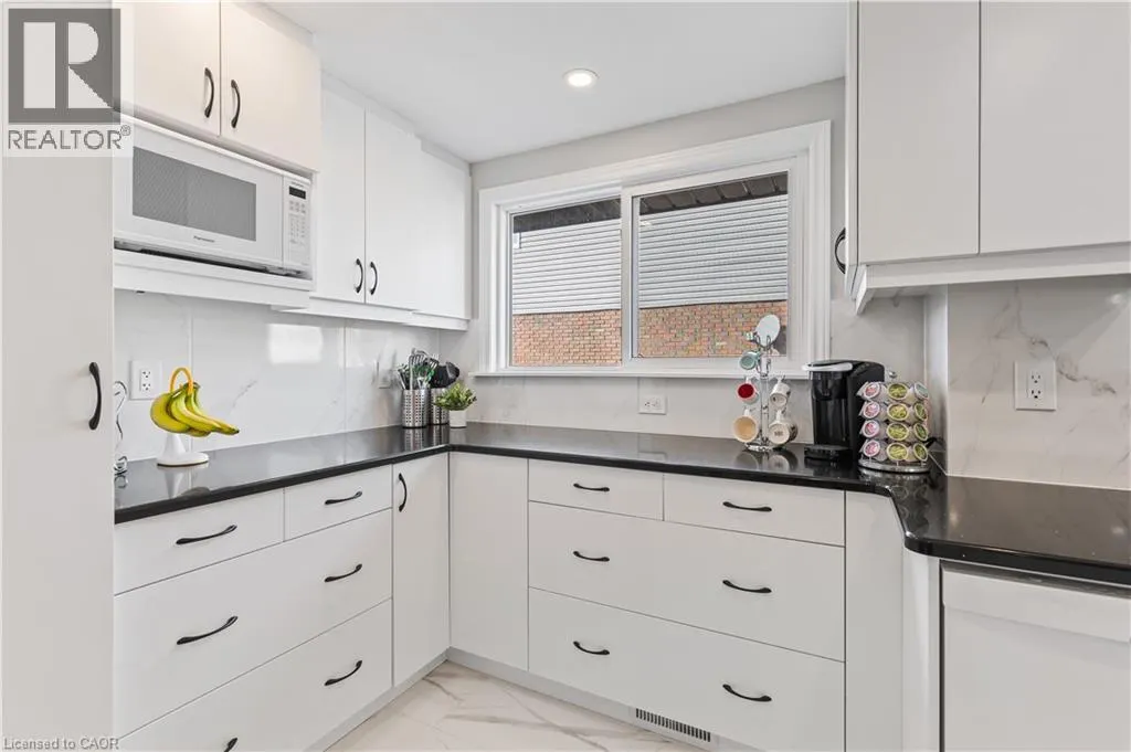 253 BENESFORT Crescent