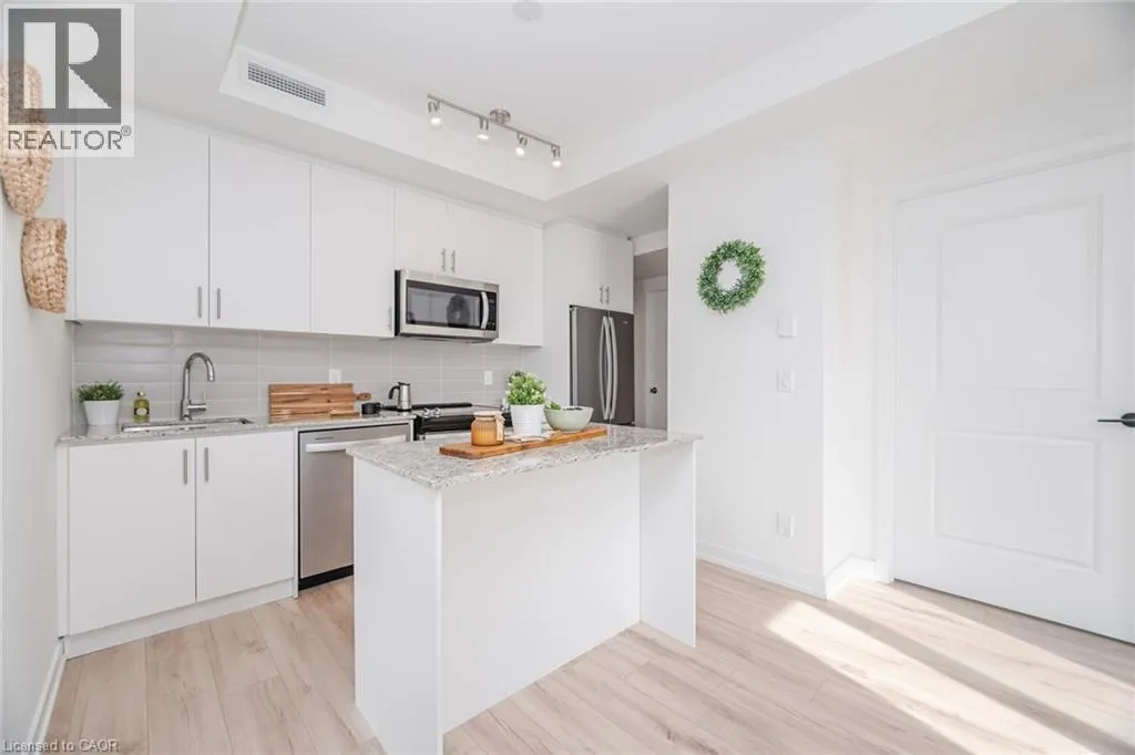 335 WHEAT BOOM Drive Unit# 906, #906