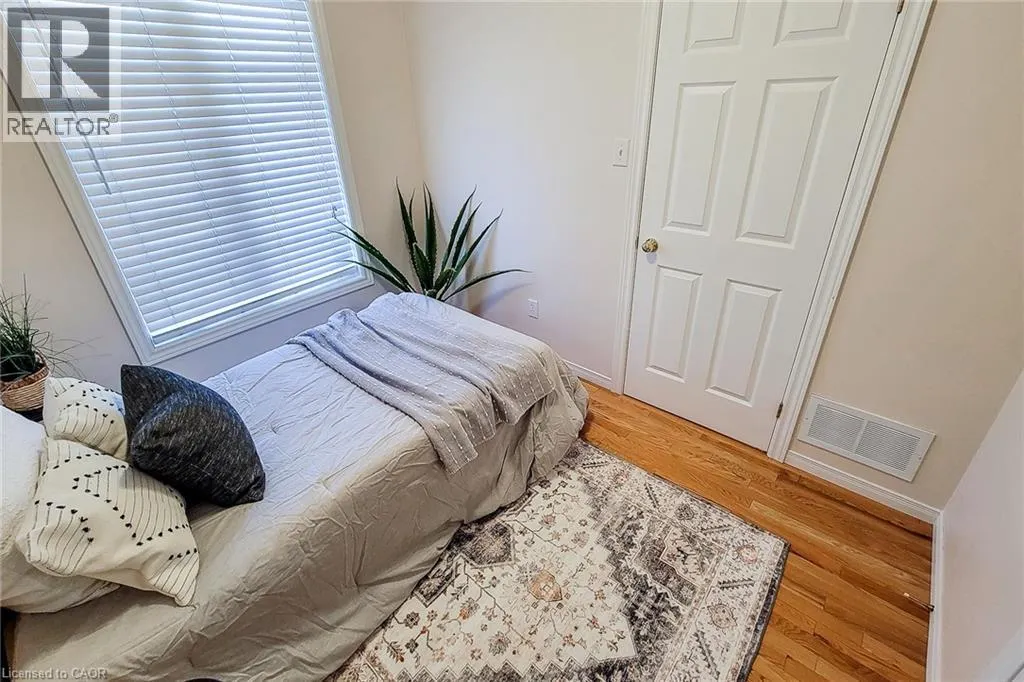 751 RYMAL Road W Unit# 22, #22