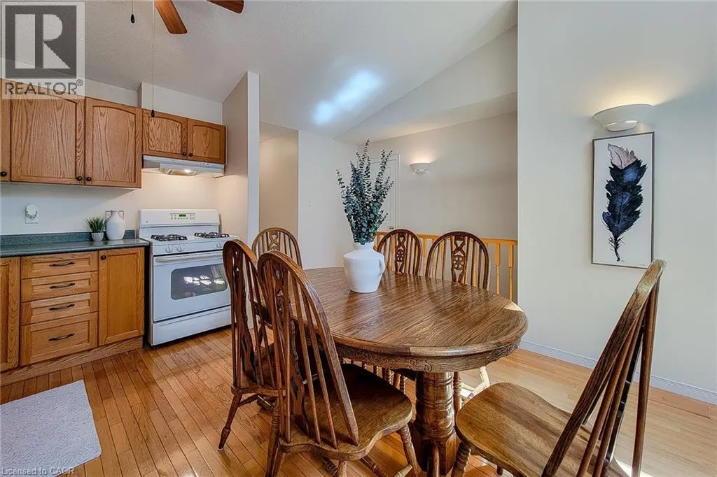 751 RYMAL Road W Unit# 22, #22