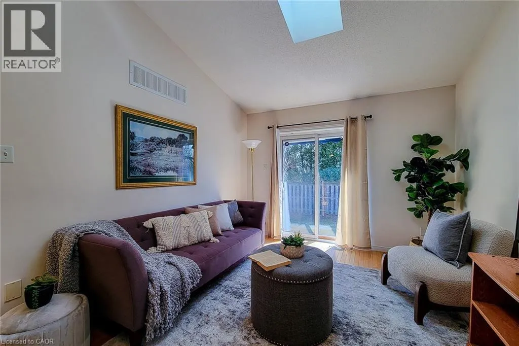 751 RYMAL Road W Unit# 22, #22