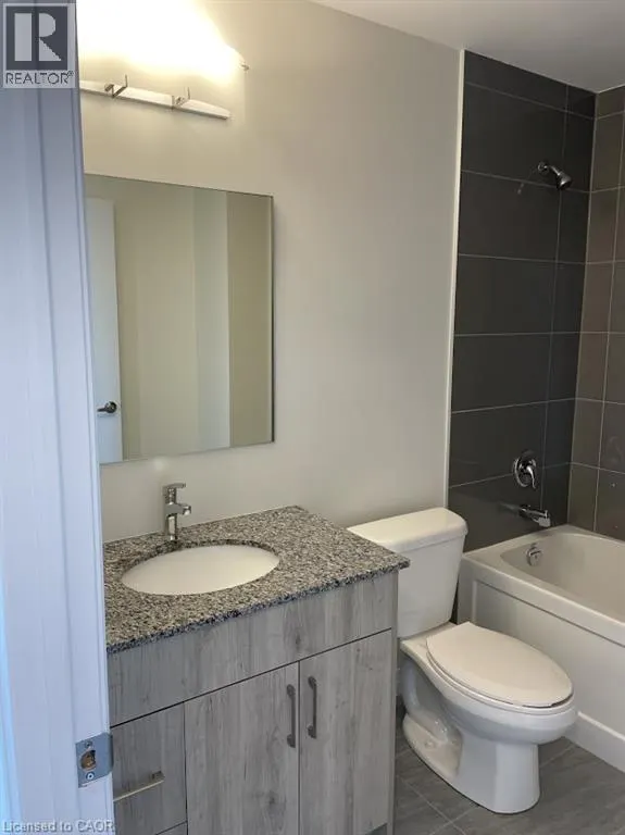 60 CHARLES Street W Unit# 1105, #1105