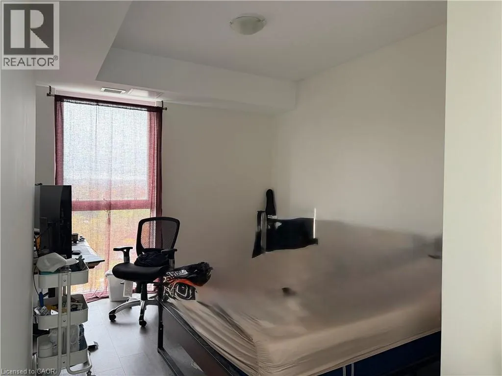 60 CHARLES Street W Unit# 1105, #1105