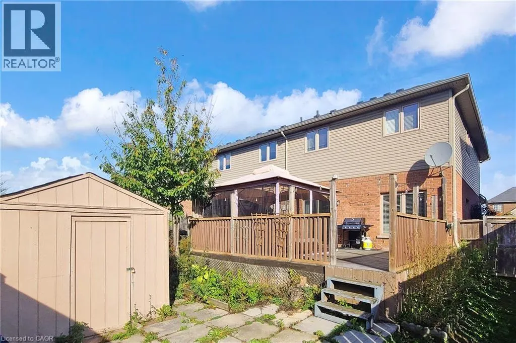 43 BANKFIELD Crescent