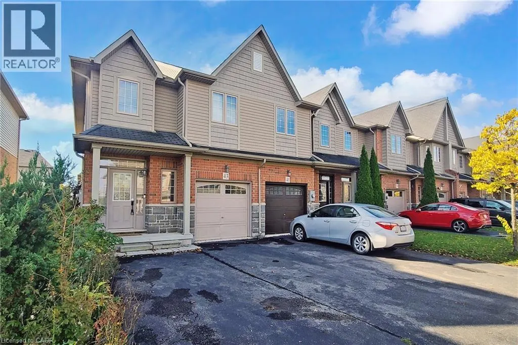 43 BANKFIELD Crescent