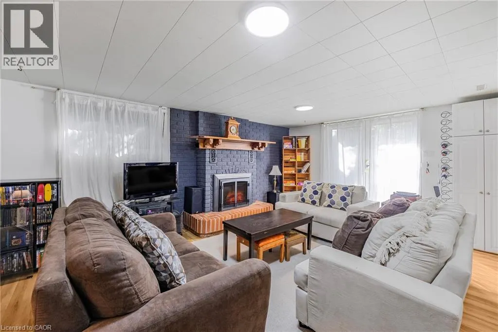 172 OLD ANCASTER Road