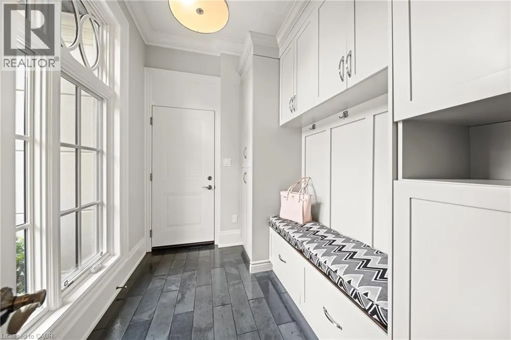 1577 GLOUCESTER Road