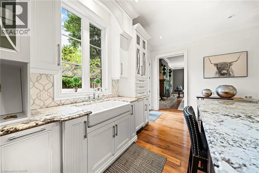 1577 GLOUCESTER Road