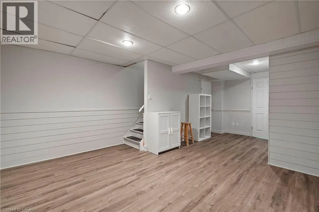 465 WOOLWICH Street N Unit# 32, #32