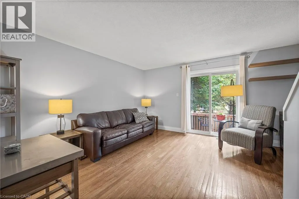 465 WOOLWICH Street N Unit# 32, #32