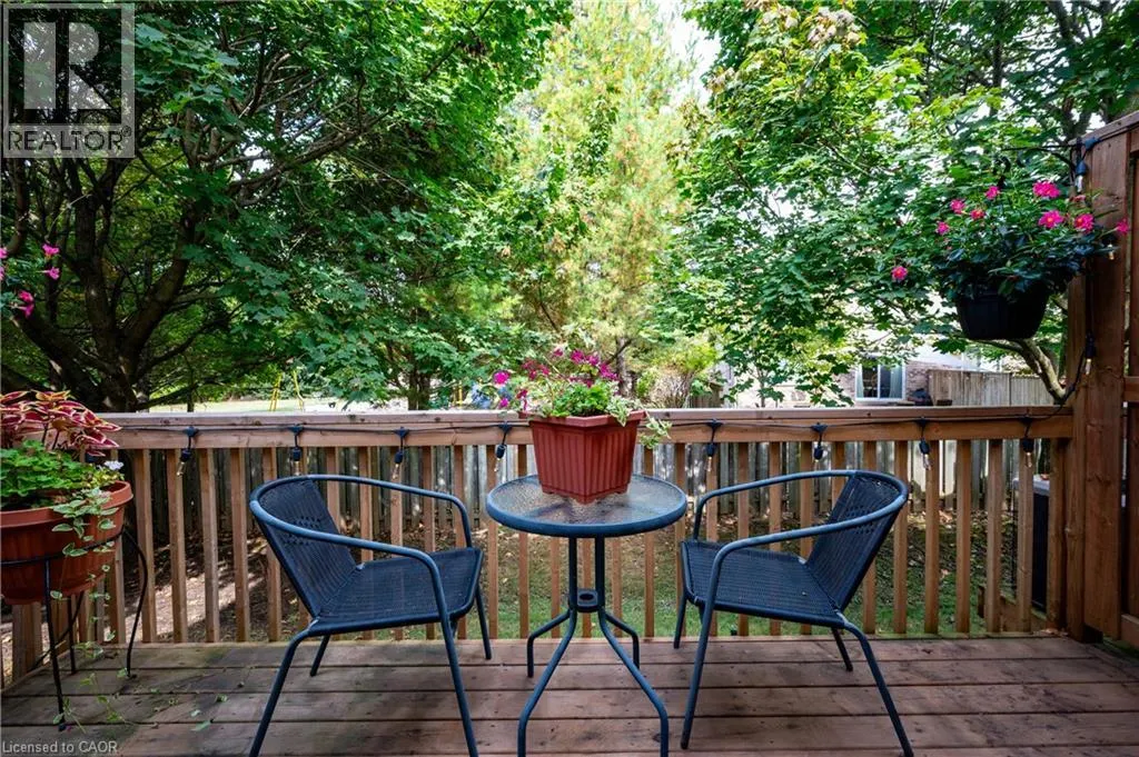 465 WOOLWICH Street N Unit# 32, #32