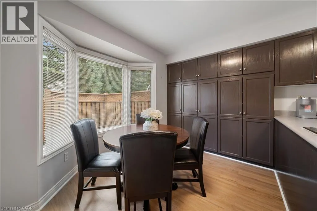 320 HAMILTON Drive Unit# 10, #10