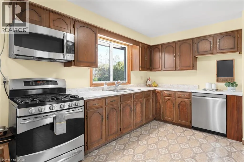 548 MILLGROVE SIDE Road