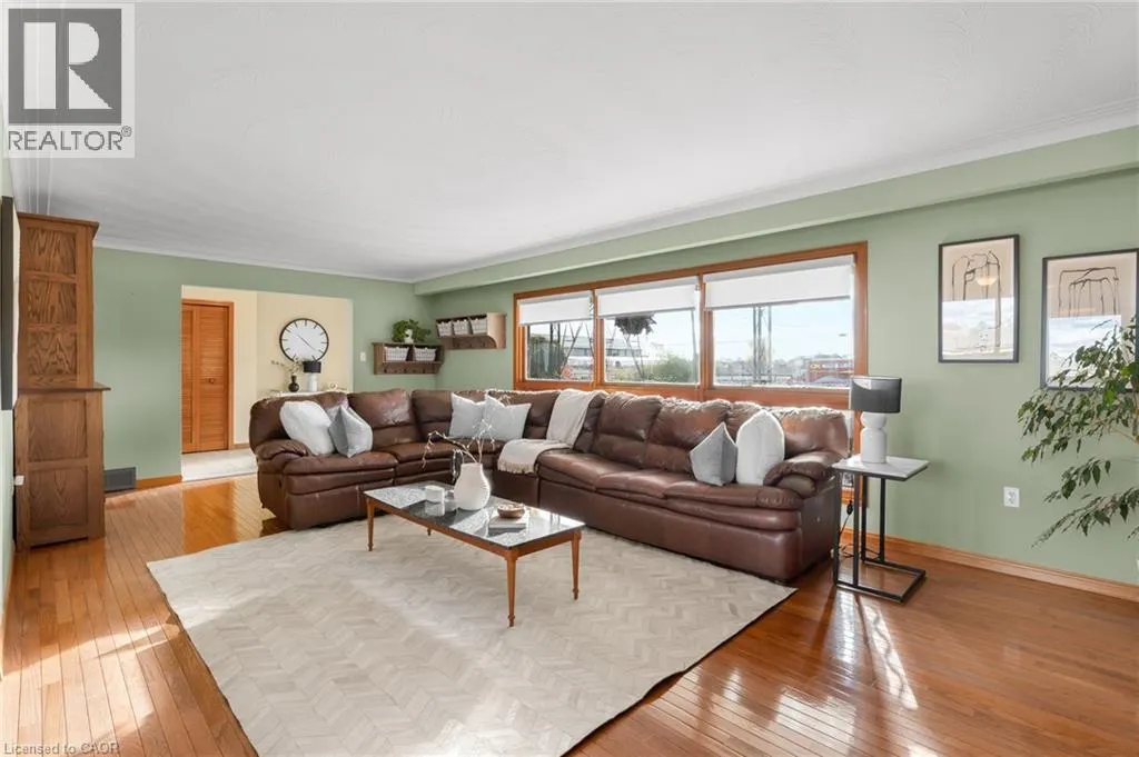 548 MILLGROVE SIDE Road