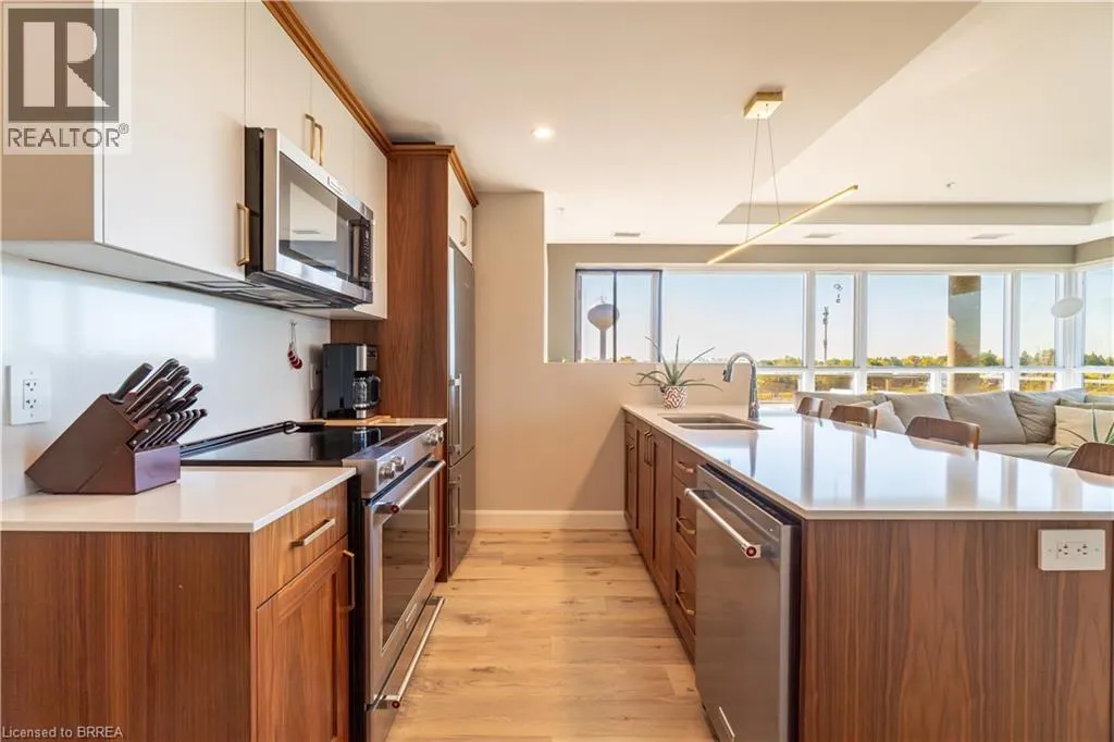 34 NORMAN Street Unit# 404, #404