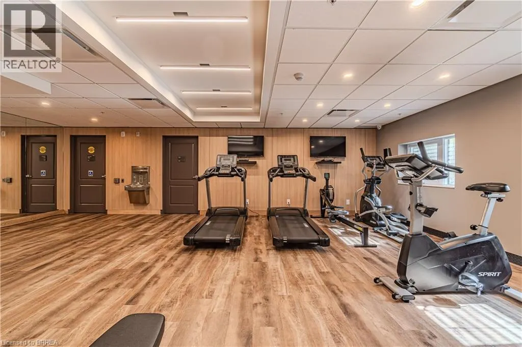 34 NORMAN Street Unit# 404, #404