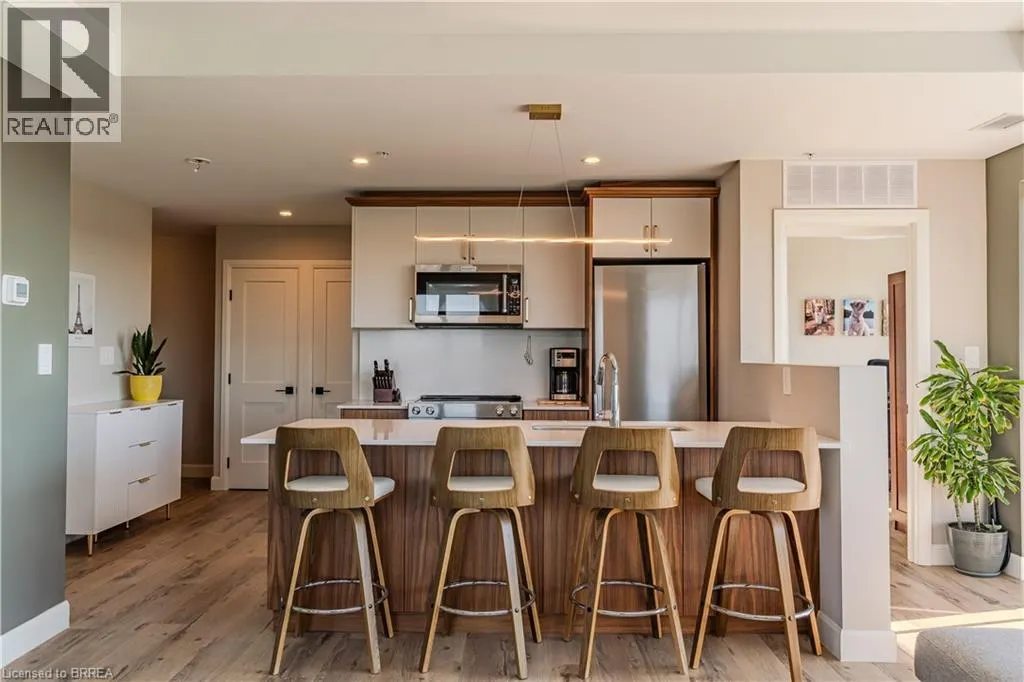 34 NORMAN Street Unit# 404, #404