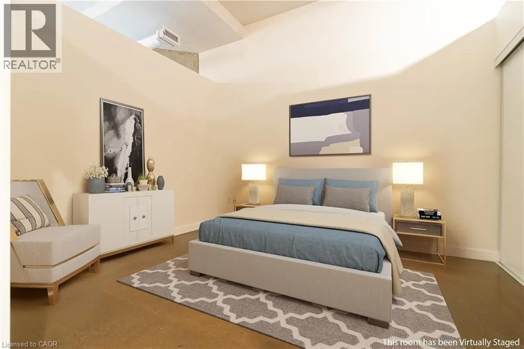 66 BAY Street S Unit# 613, #613