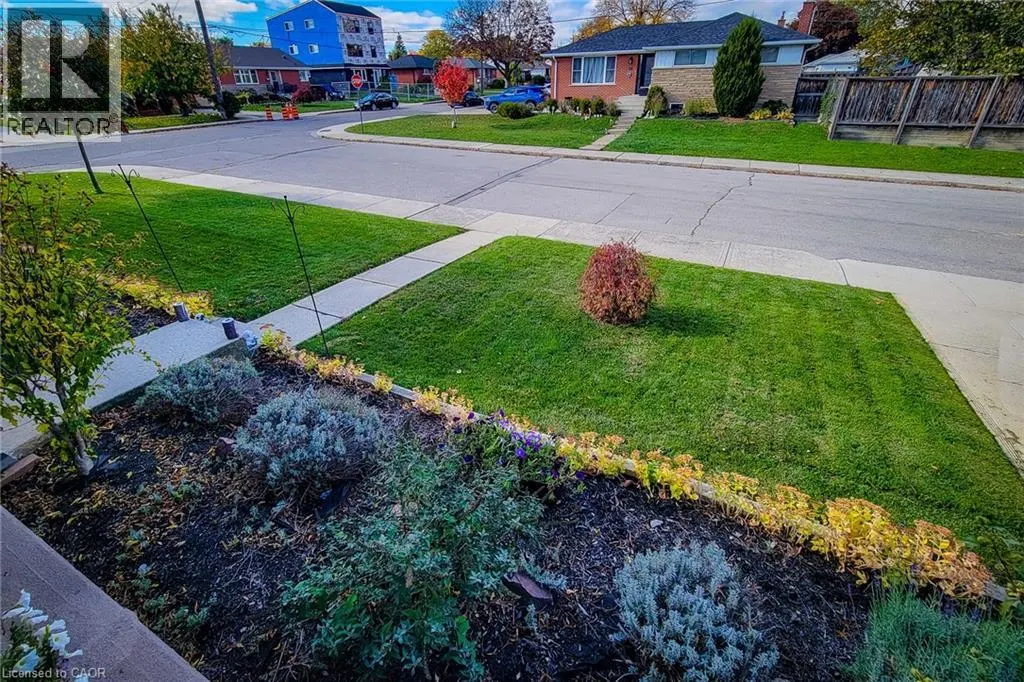 49 NOTTINGHAM Avenue