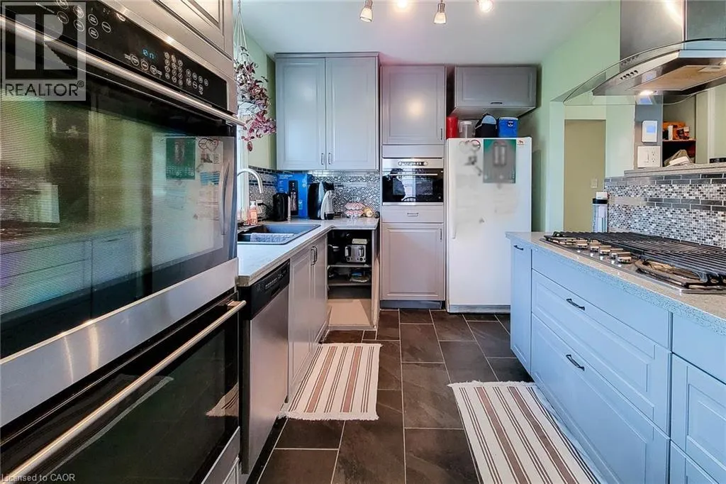 49 NOTTINGHAM Avenue