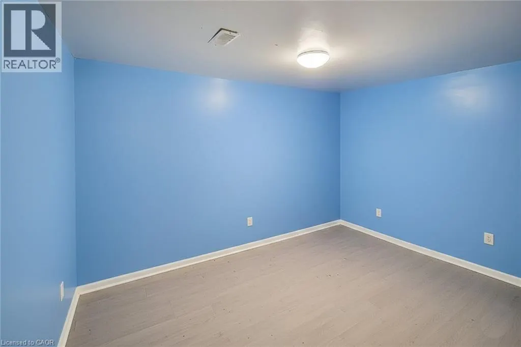 49 NOTTINGHAM Avenue