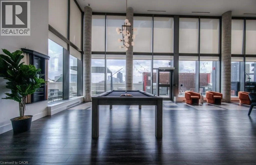 15 WELLINGTON Street S Unit# 904, #904