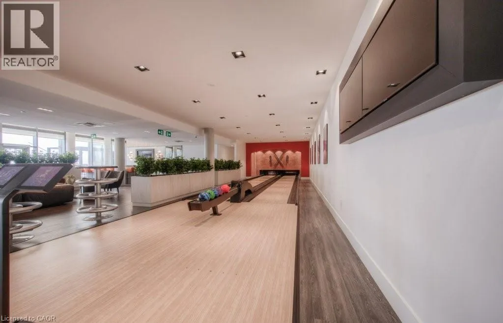 15 WELLINGTON Street S Unit# 904, #904