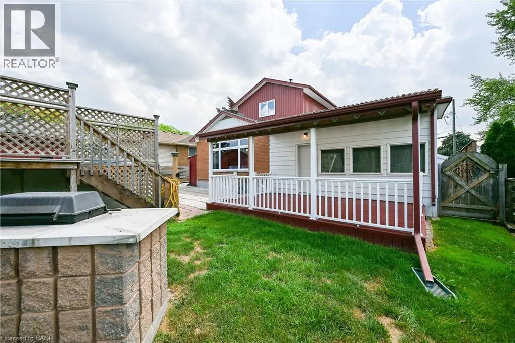 4889 CHERRYWOOD Drive