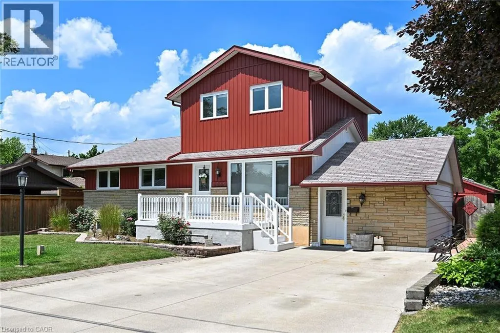 4889 CHERRYWOOD Drive