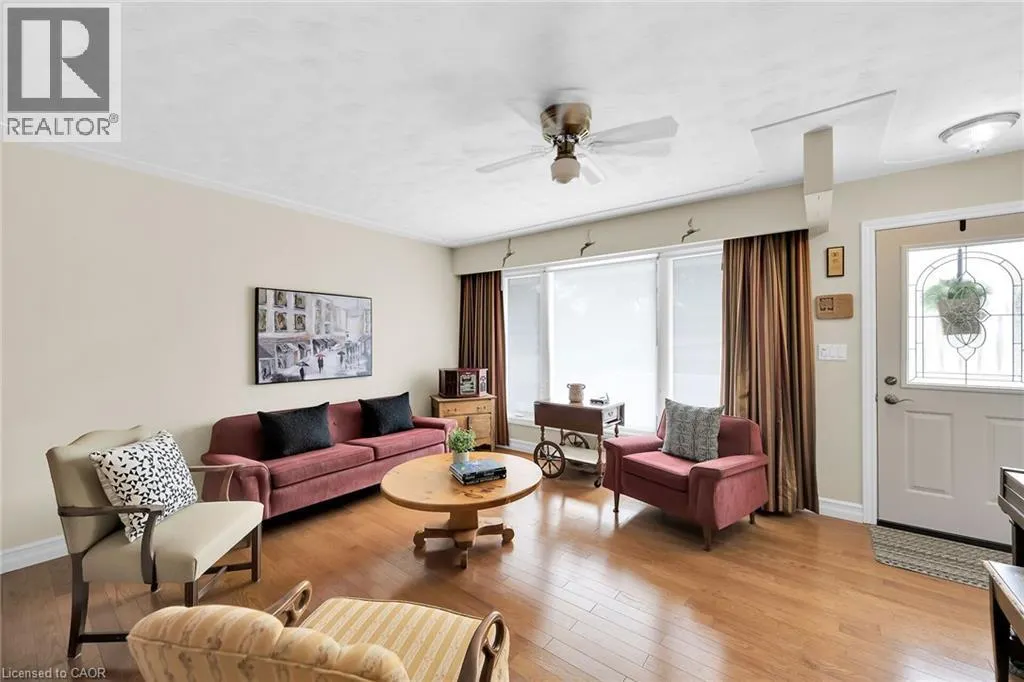 4889 CHERRYWOOD Drive