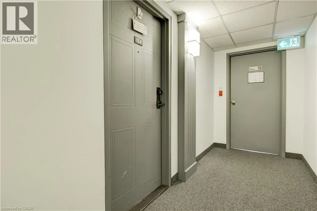 18 HOLBORN Court Unit# 104, #104