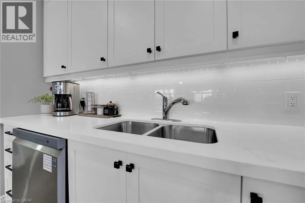 4201 LONGMOOR Drive Unit# 2, #2