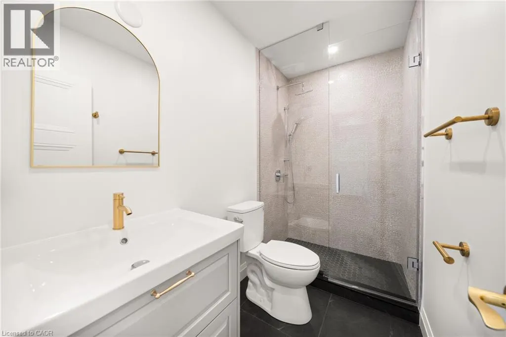 153 MAIN Street E Unit# 1, #1