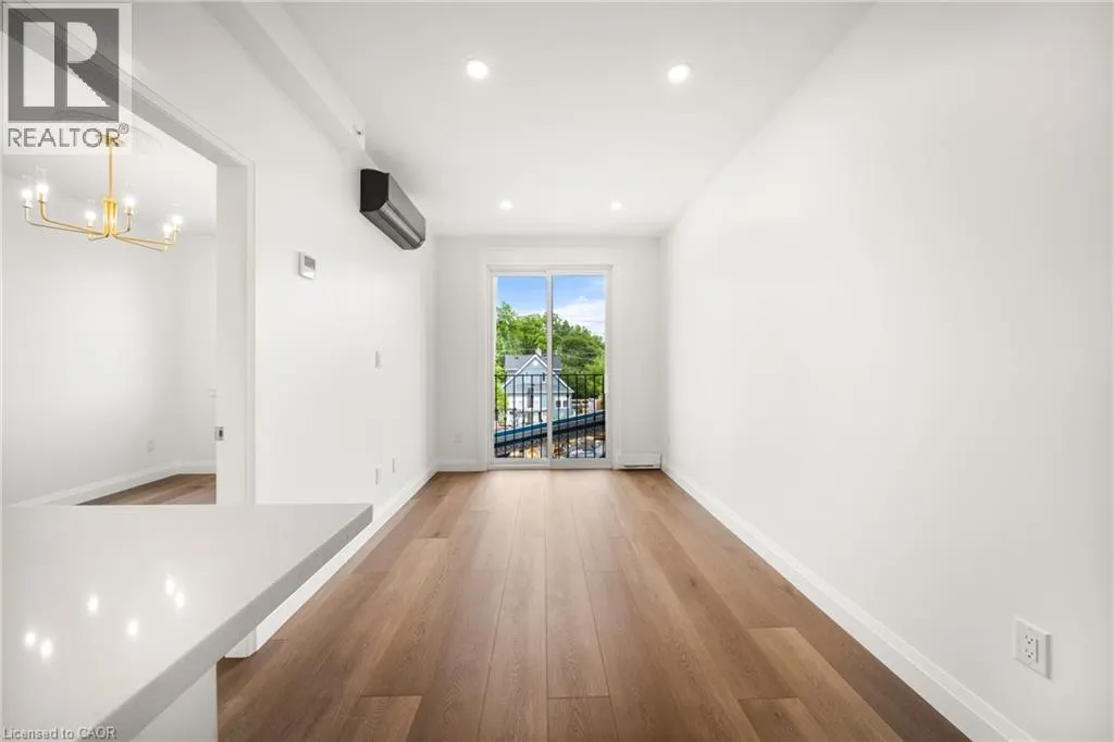 153 MAIN Street E Unit# 1, #1