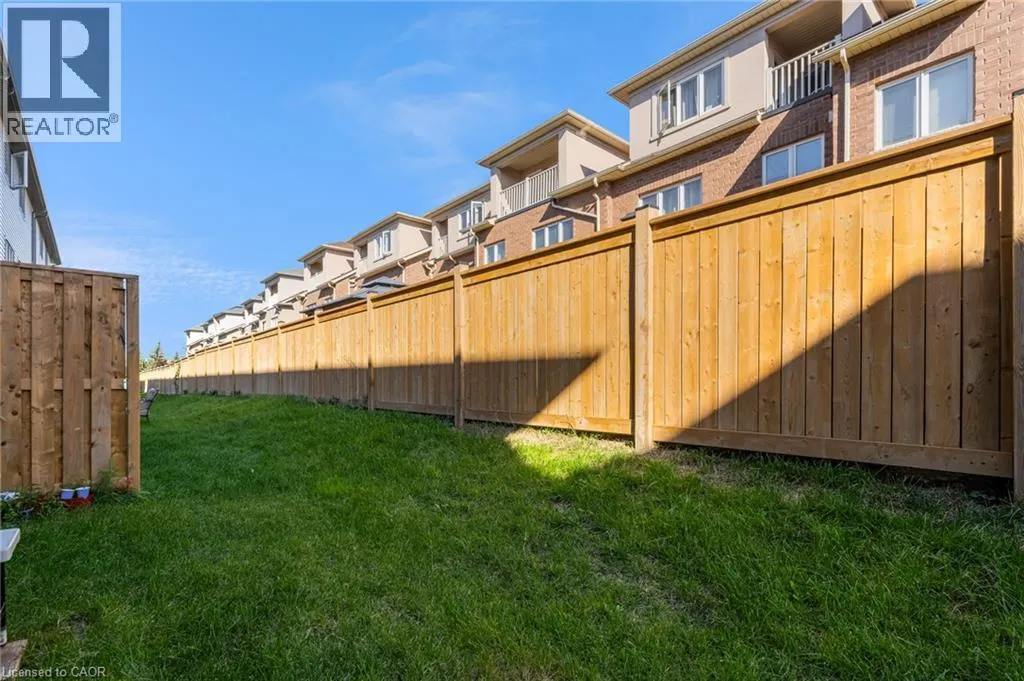 19 PICARDY Drive Unit# 15, #15