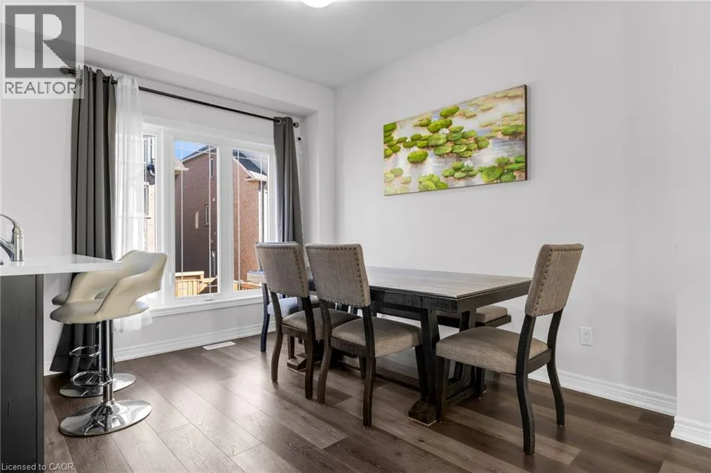 19 PICARDY Drive Unit# 15, #15