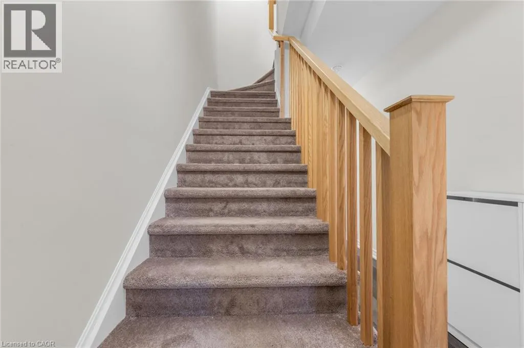 19 PICARDY Drive Unit# 15, #15