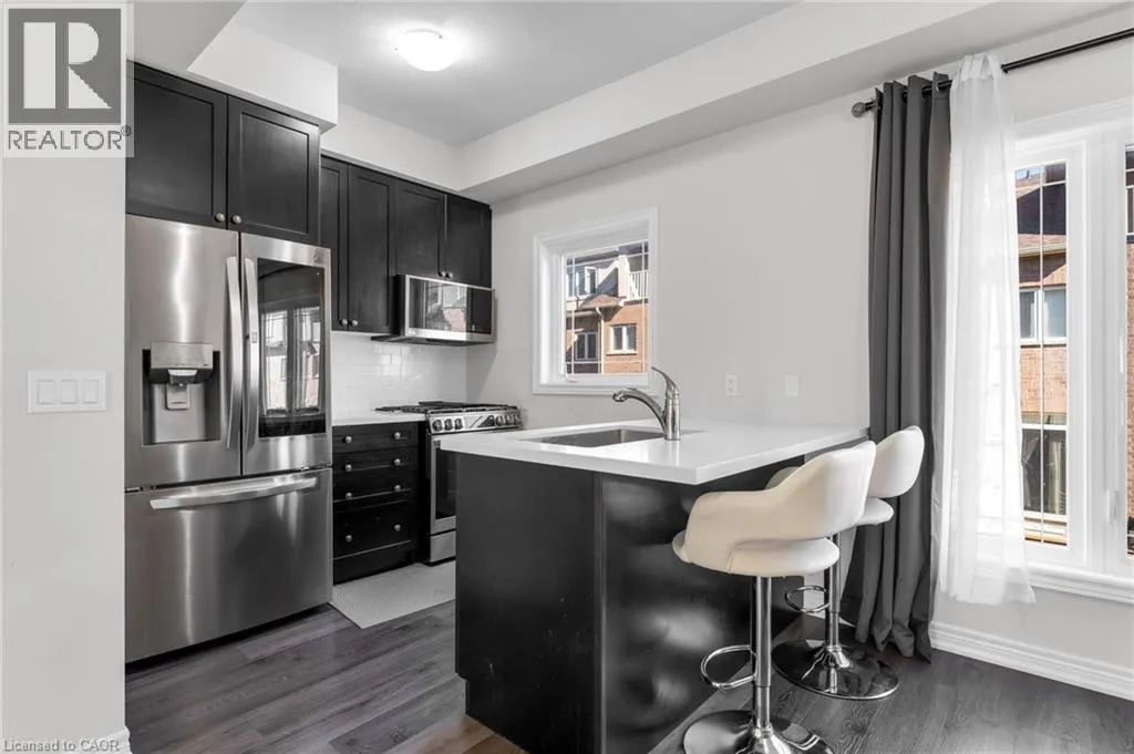 19 PICARDY Drive Unit# 15, #15