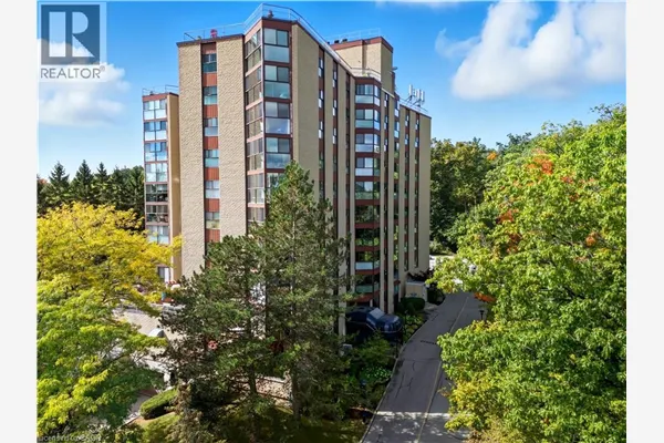 20 BERKLEY Road Unit# 702, #702