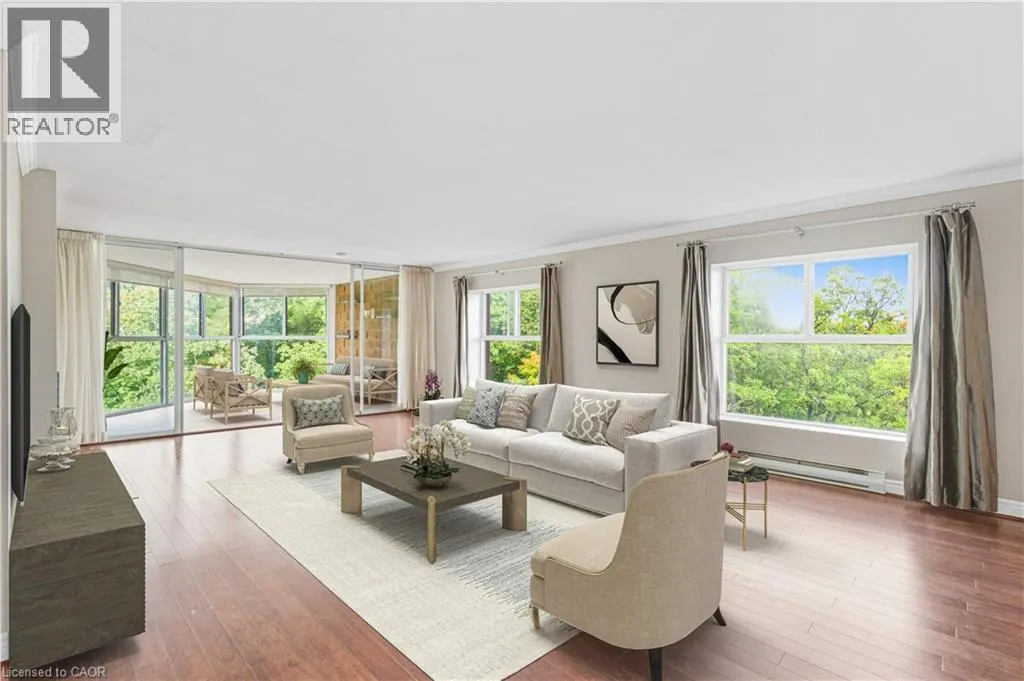 20 BERKLEY Road Unit# 702, #702