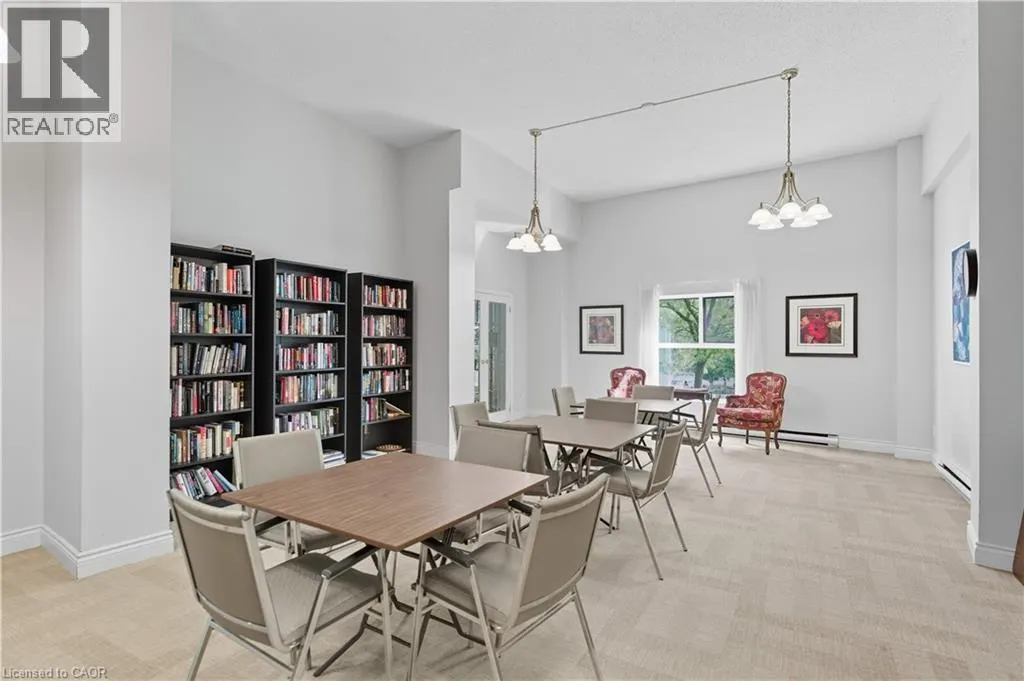 20 BERKLEY Road Unit# 702, #702