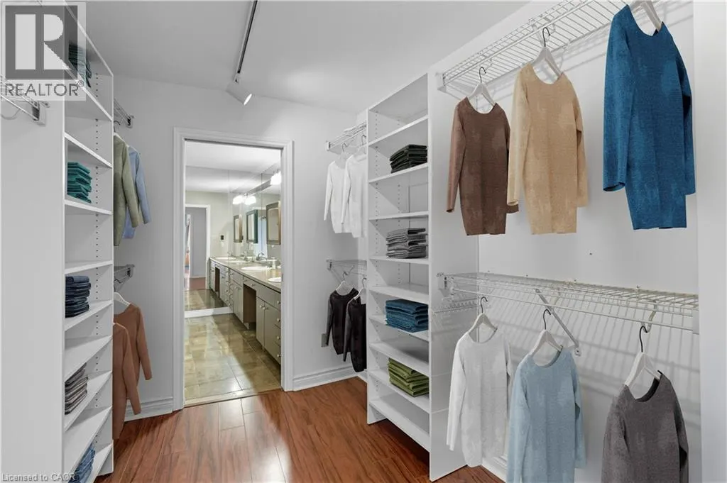 20 BERKLEY Road Unit# 702, #702