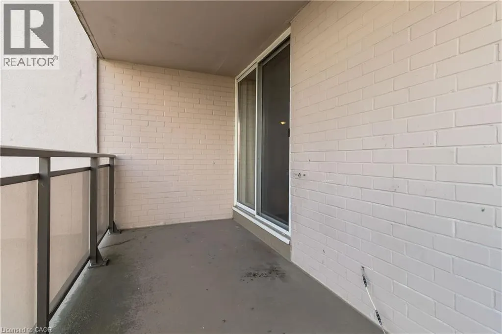 975 WARWICK Court Unit# 1501, #1501