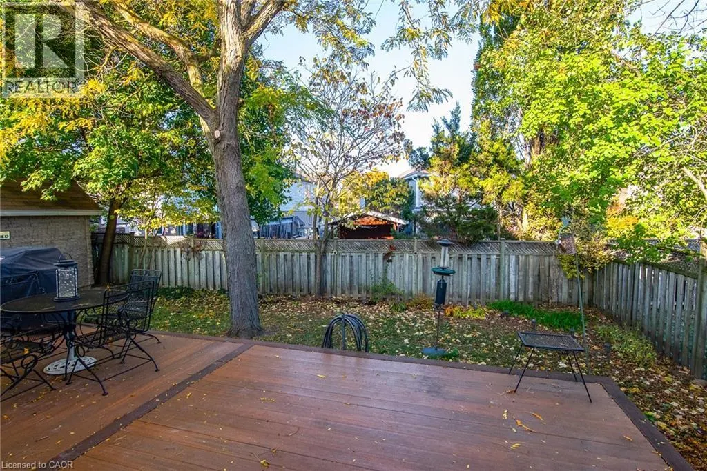 372 GATESTONE Boulevard