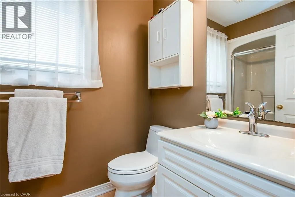 372 GATESTONE Boulevard