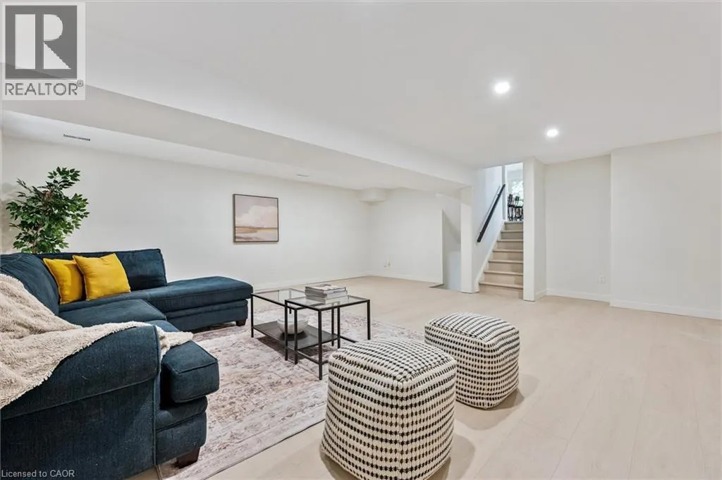 459 DRUMMERHILL Crescent