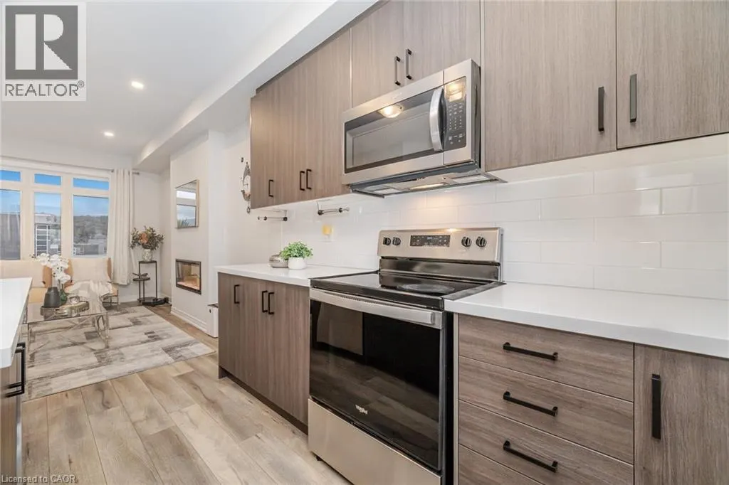 40 ZINFANDEL Drive Unit# 3, #3