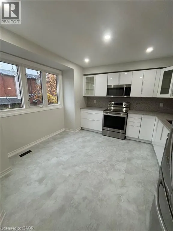 72 STONE CHURCH Road W Unit# 46, #46